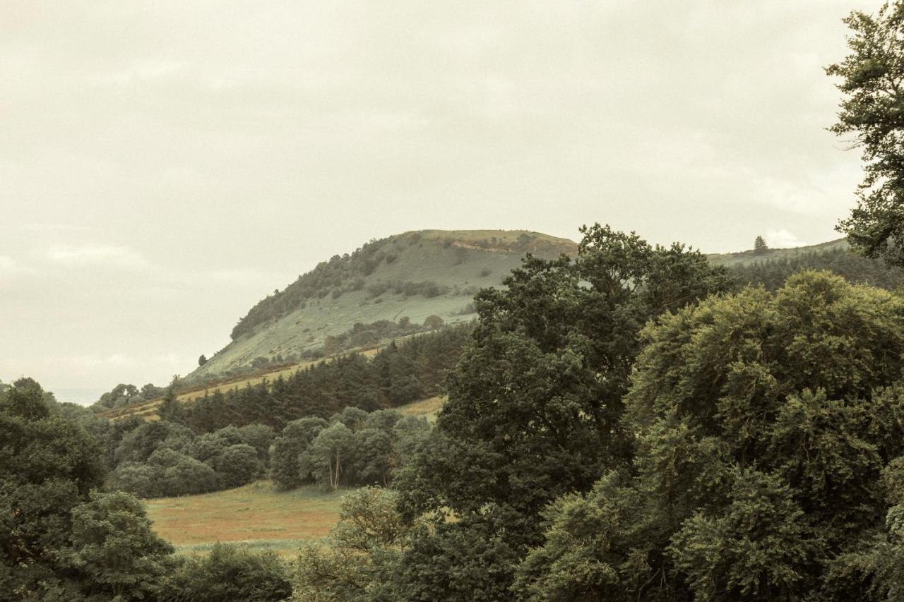 No 4 The Highlands Apartamento Strathpeffer Exterior foto